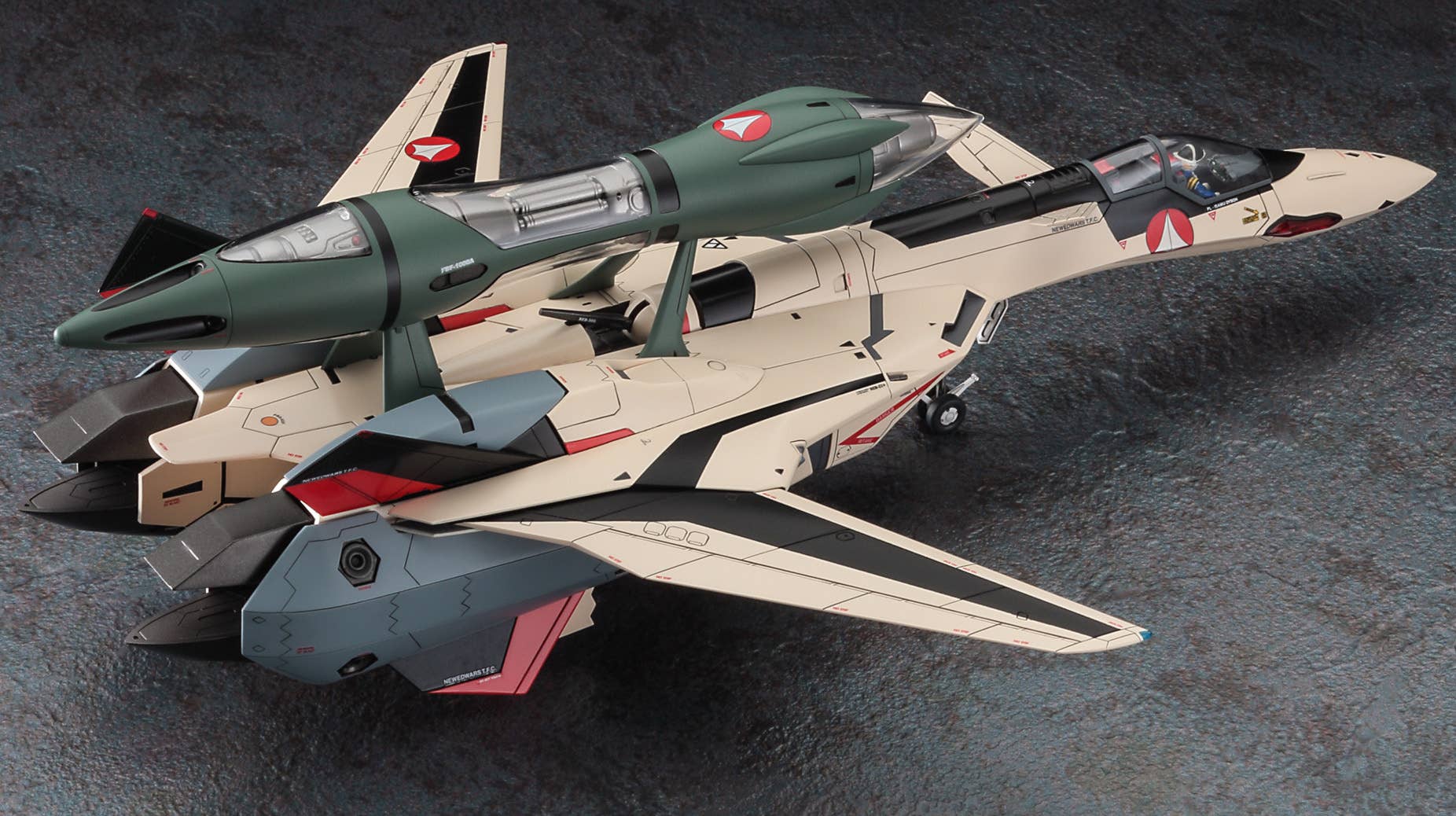 Hasegawa Macross [65885] 1:72 YF-19 w/Fast Pack & Fold Booster
