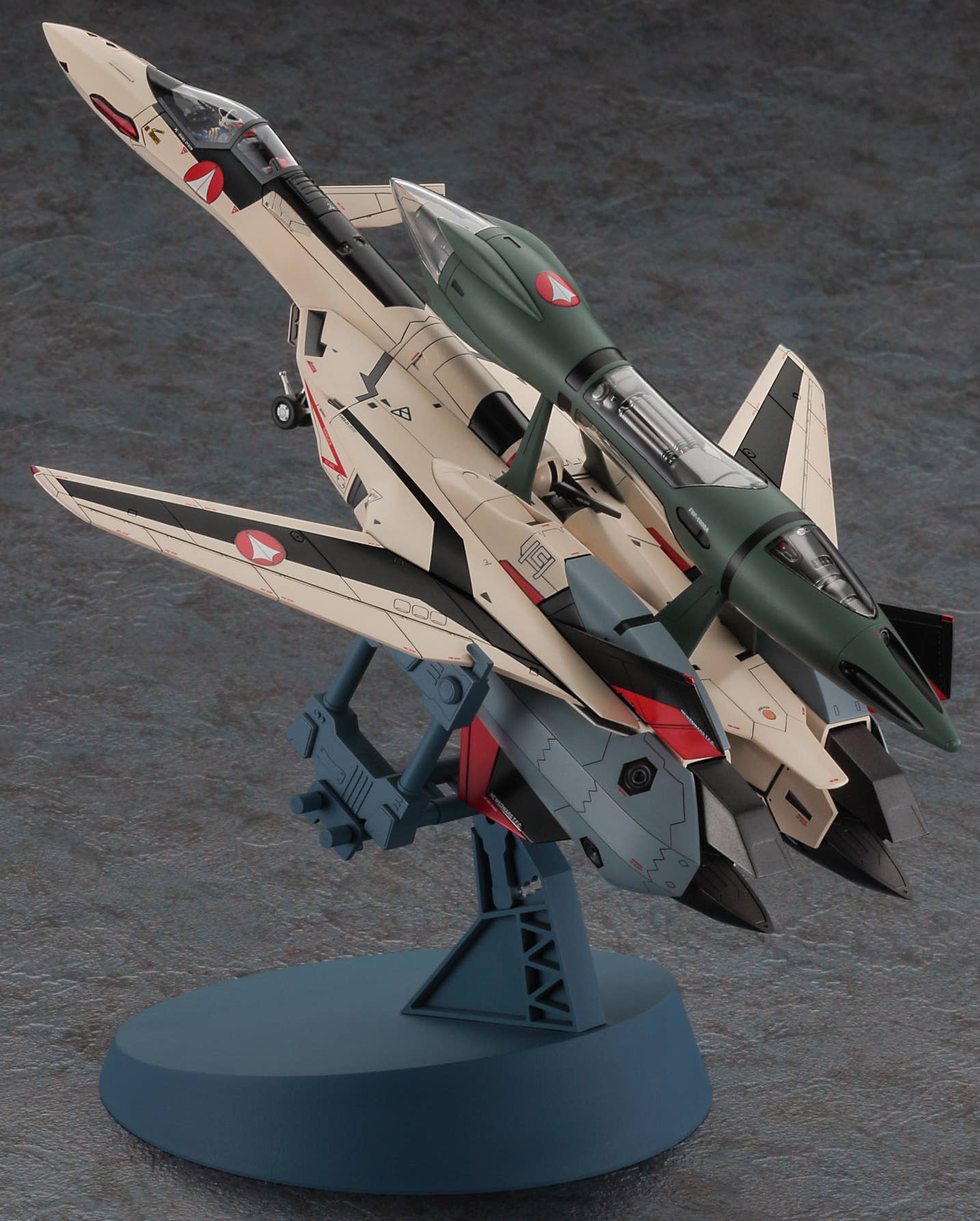 Hasegawa Macross [65885] 1:72 YF-19 w/Fast Pack & Fold Booster