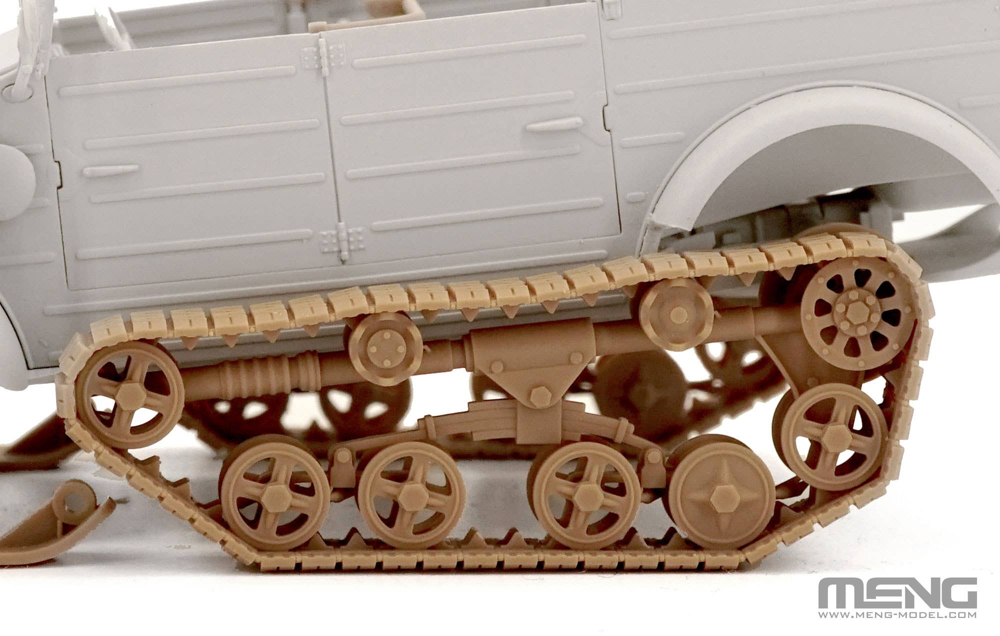 Meng: 1/35 German Pkw.K1 Kubelwagen Type 155 Half-Track