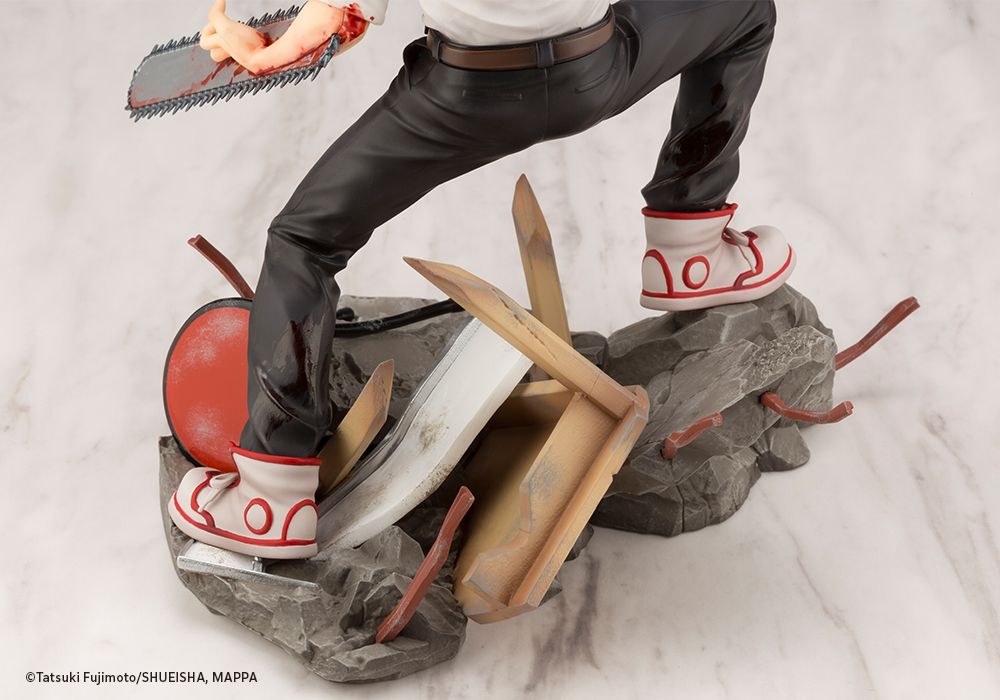 Kotobukiya: ARTFX J Chainsaw Man 1/8 Pre-Painted Statue
