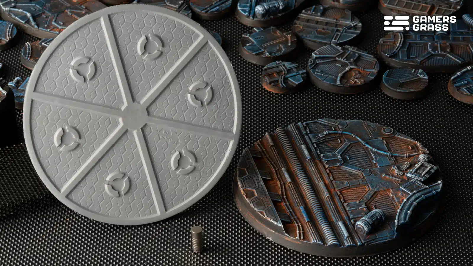 Gamers Grass: Battle Ready Bases - Spaceship Corridor -Round 100mm (x1)