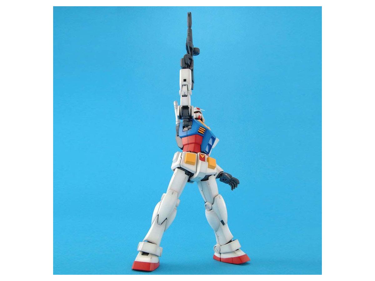 MG #111 Gundam RX-78-2 (Ver 2.0)