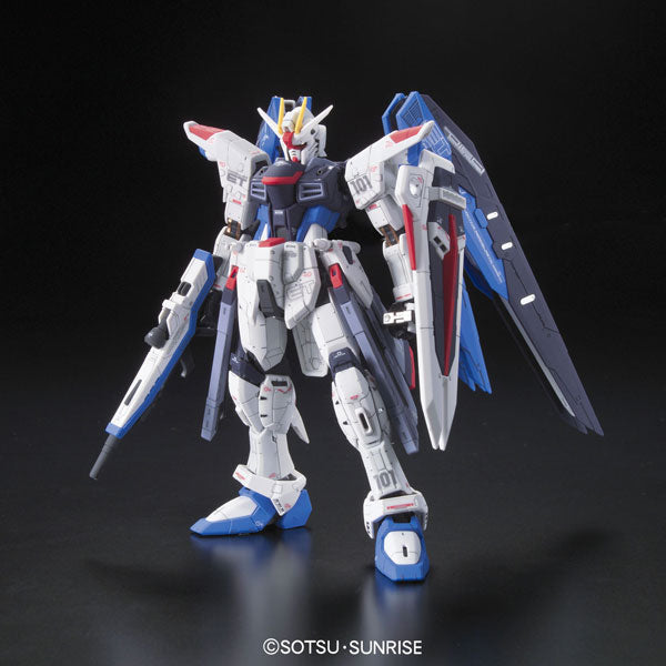 RG #05 ZGMF-X10A Freedom Gundam