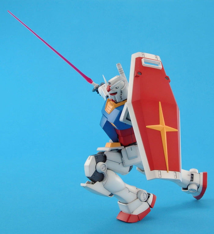 MG #111 Gundam RX-78-2 (Ver 2.0)